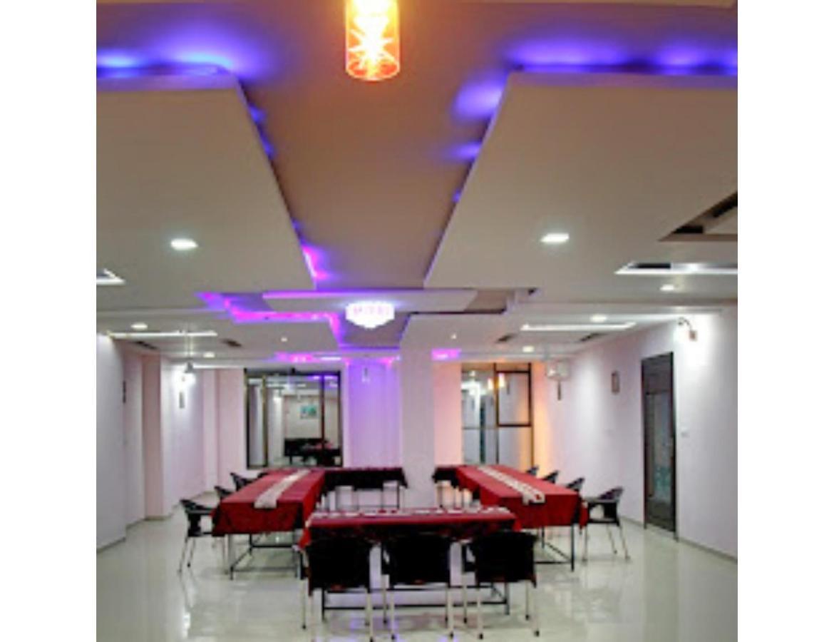Hotel Shivam Fort View, Chittorgarh Buitenkant foto