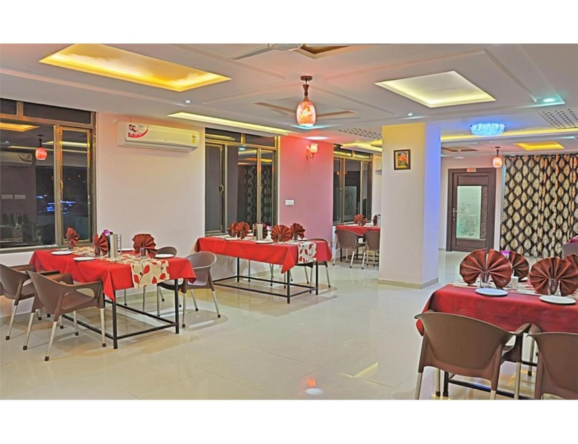 Hotel Shivam Fort View, Chittorgarh Buitenkant foto
